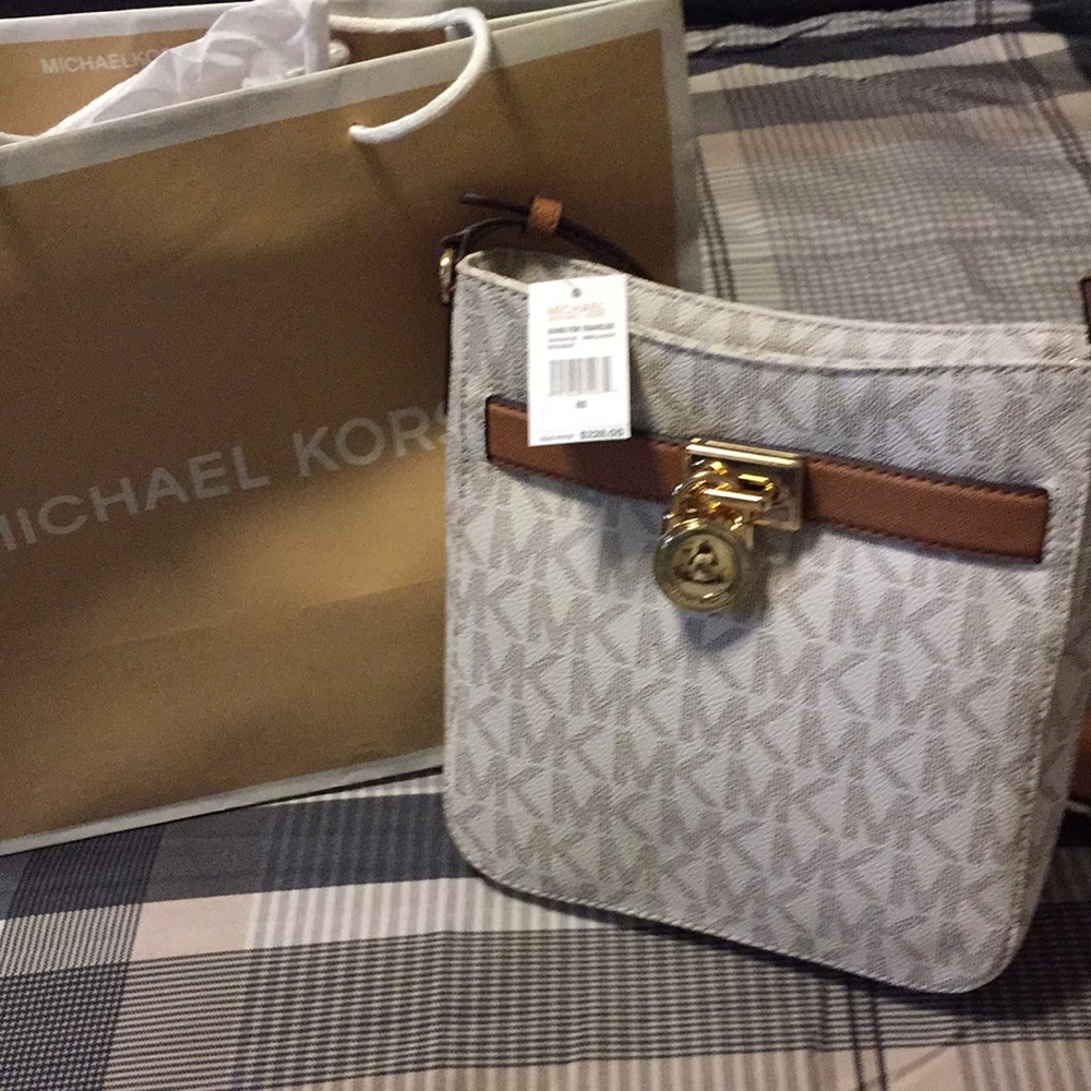 Michael Kors Crossbody Handbag